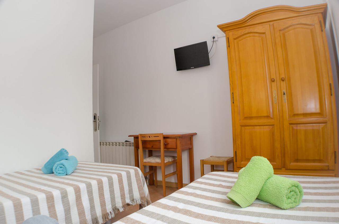 Hostal Los Calatravos Alcaniz Exterior photo